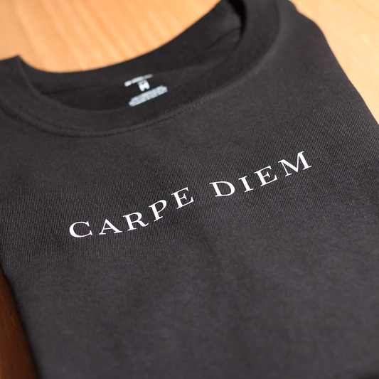 Playera oversize unisex Carpe Diem